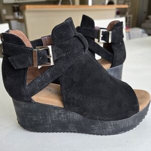 Women's Boutique Black Suede Wedge Sandals with Buckle